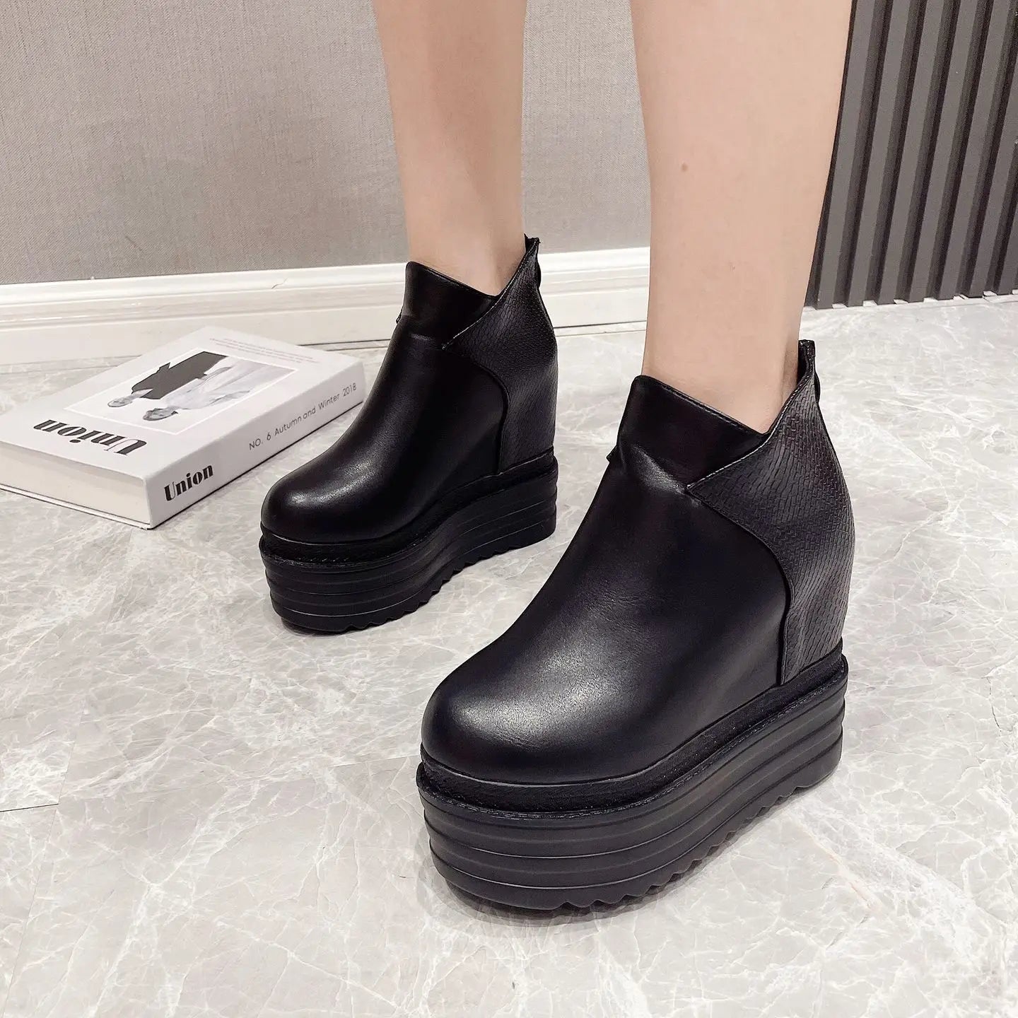 Platform Sneakers Wedge shoes Women Ankle Boots Chunky Height Inside Roman Shoes Spring Autumn High Heels Fashion Ladies Booties