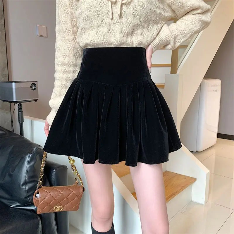 Autumn Winter Black Pleated Skirt for Women Velvet Cute A-line Mini Skirt Shorts Sweet Fashionable Korean Style Female Clothing