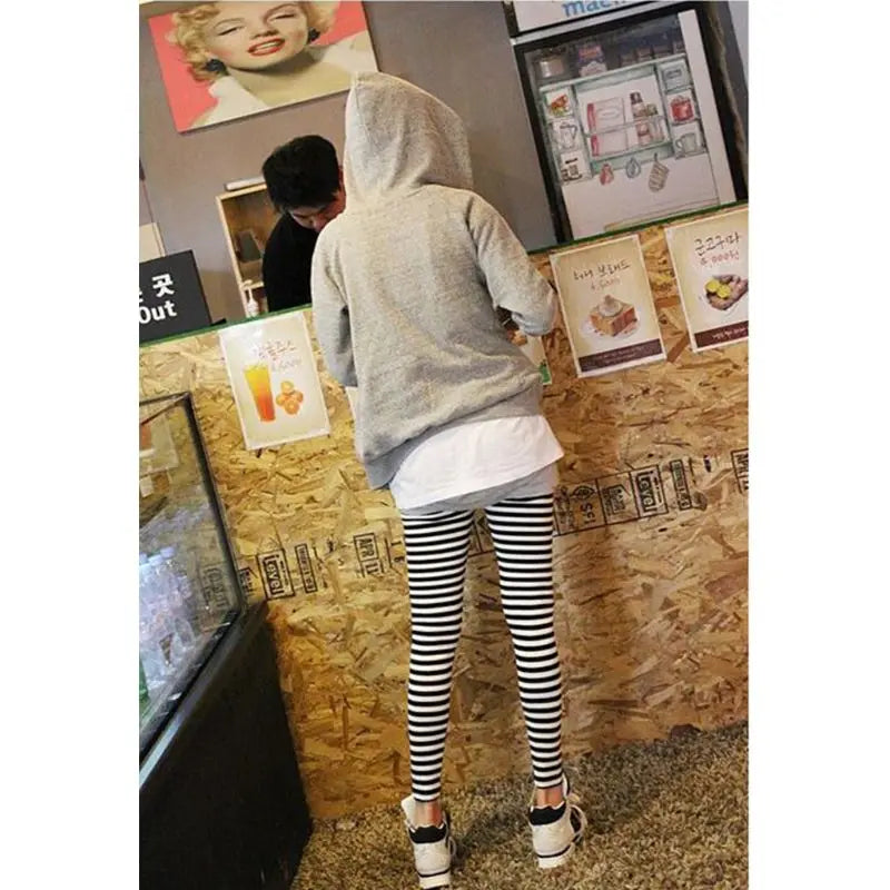 Women Ankle Length Skinny Leggings Black White Horizontal Striped Pants High Quality and Brand New