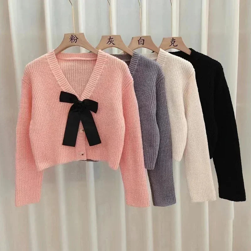 Women's Sweater Autumn V-neck Sweet Bow Short Princess Coat Girl Style Pure Button Design Fashion Knitted Long Sleeve Cardigan