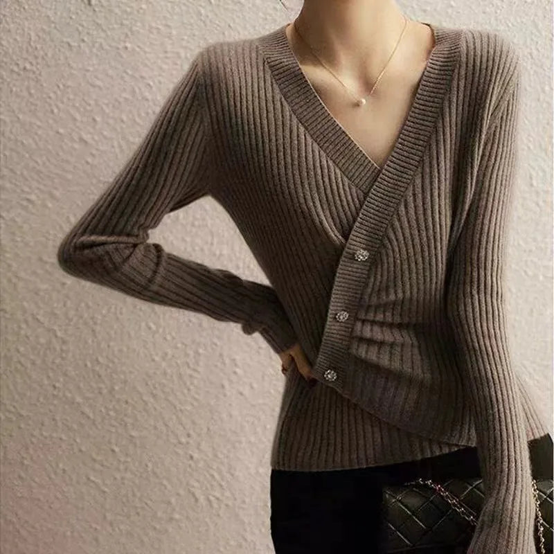 Temperament V-neck cashmere knitwear women's autumn and winter holiday cardigan pullover sweater with cardigan sweater with top