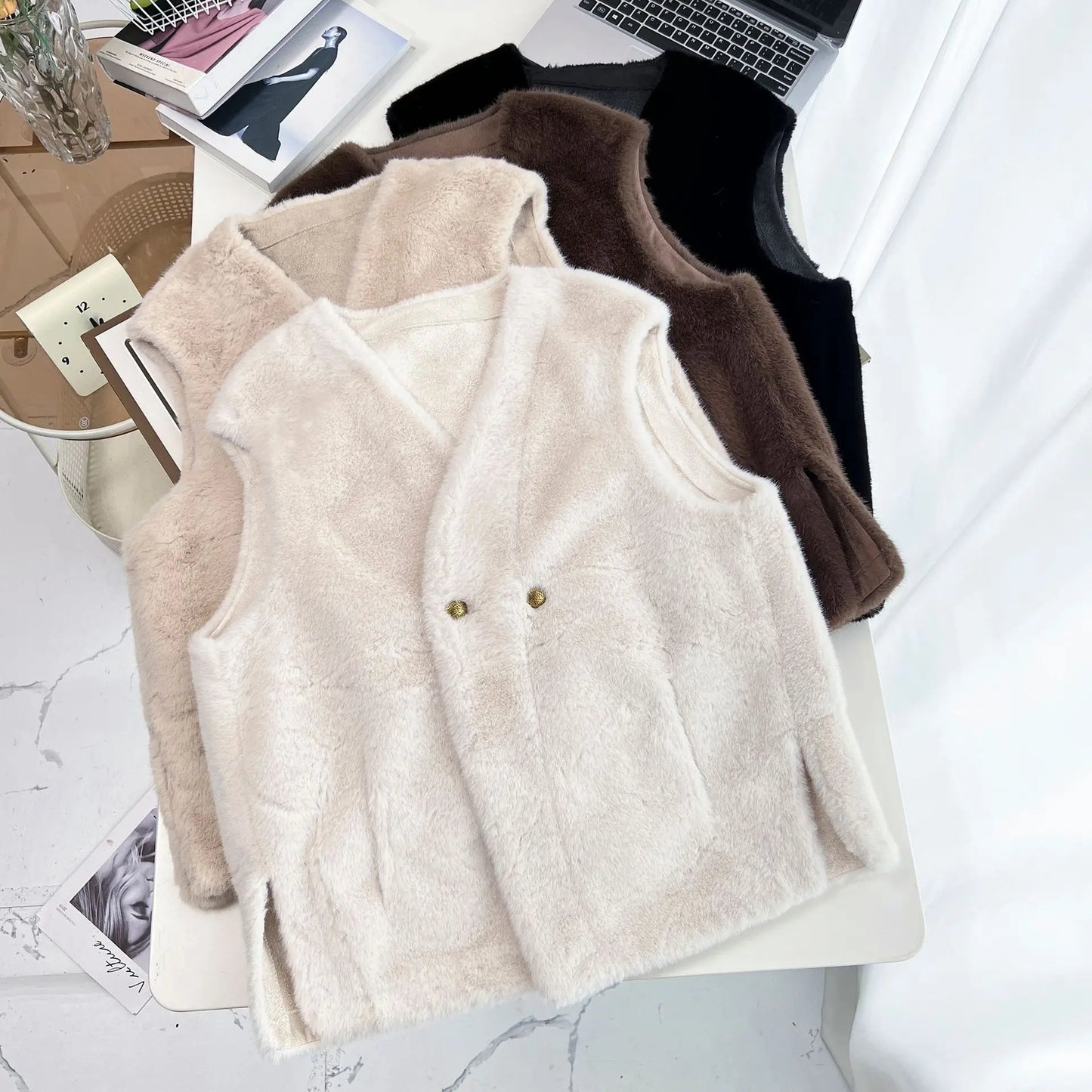 Plus Size Women Faux Fur Waistcoat Winter Loose Thick Sleeveless Vest Fashion Warm V-Neck Coat 1327