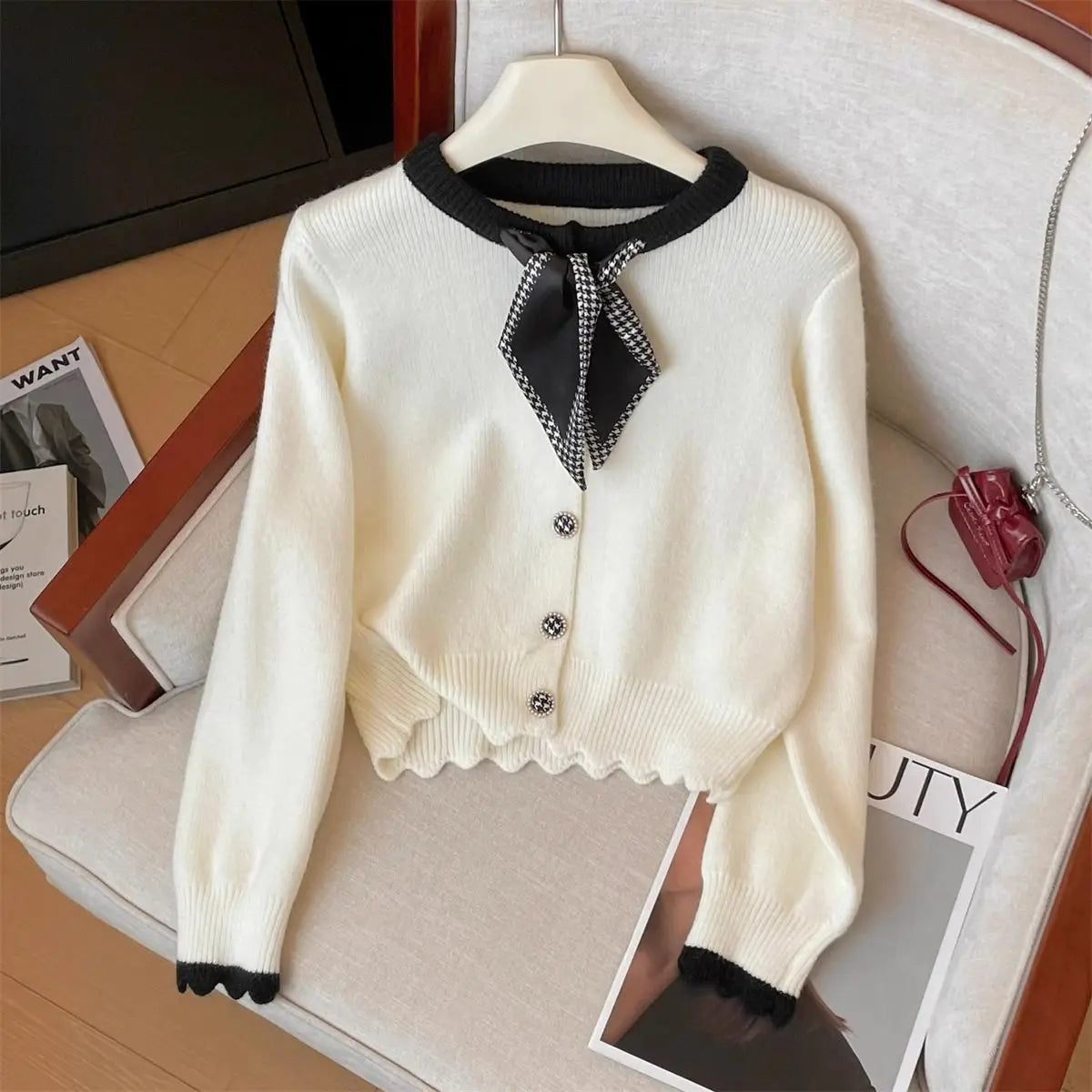 Spring Autumn New Round Neck Long Sleeve Fashion Sweater Women High Street Contrast Color Button Patchwork Bow Ruffles Cardigan