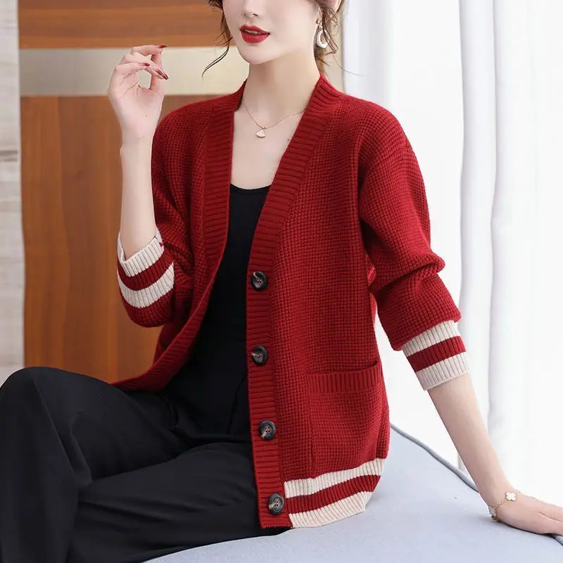 Extra Large Size Fat Mom Cardigan Sweater Spring Autumn Korean Style Sweater Jacket Temperament Sweater Women Clothing